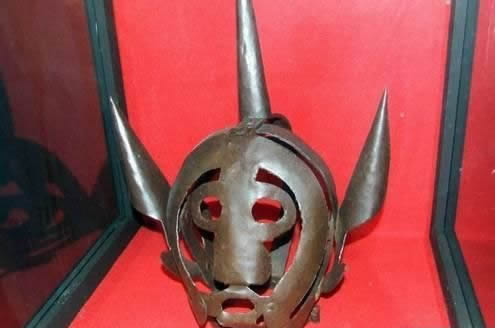 ���̱�̬ ͼ�ҹŴ���������Ů�˵Ĳп��̾ߣ�